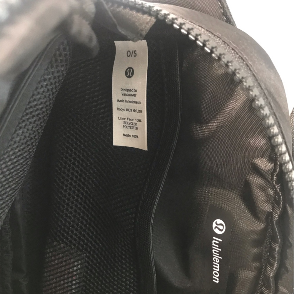NWT Lululemon Everywhere Belt Bag Crossbody Bum Large 2L Black NEW - Picture 13 of 14